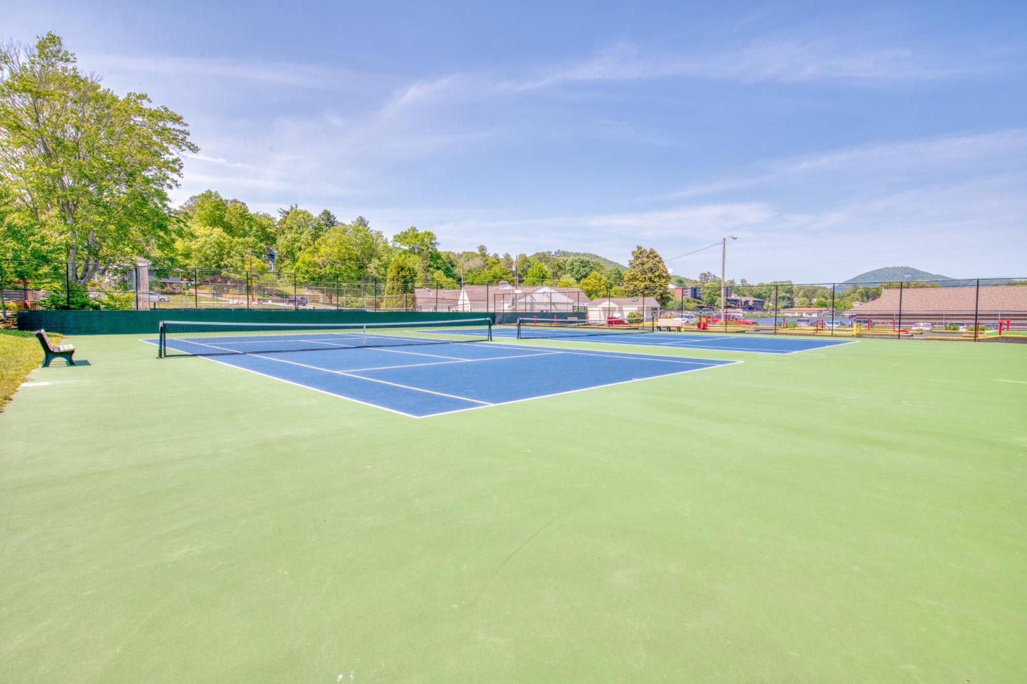 Lake Junaluska The B'S Nestヴィラ エクステリア 写真